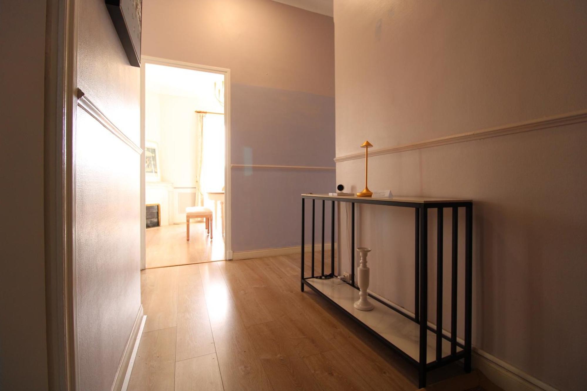 1er Etage Reine